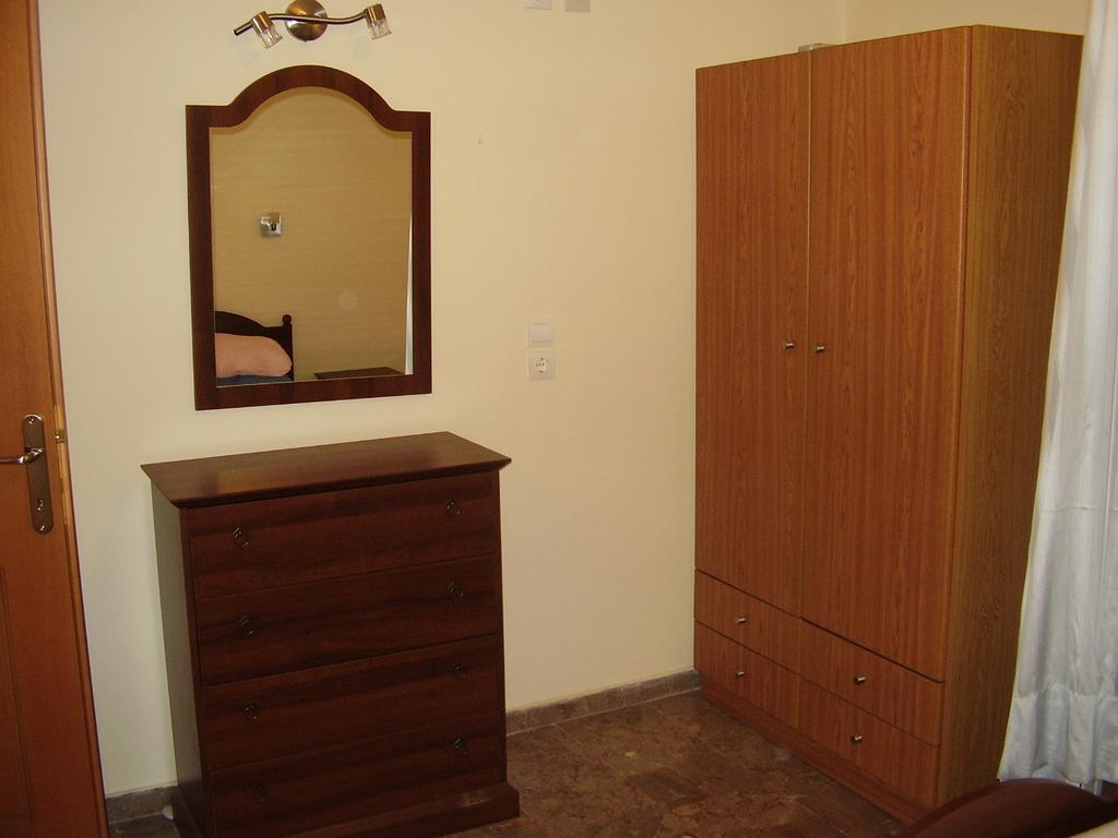 Dixtia Apartments Agios Georgios Pagon Pokoj fotografie